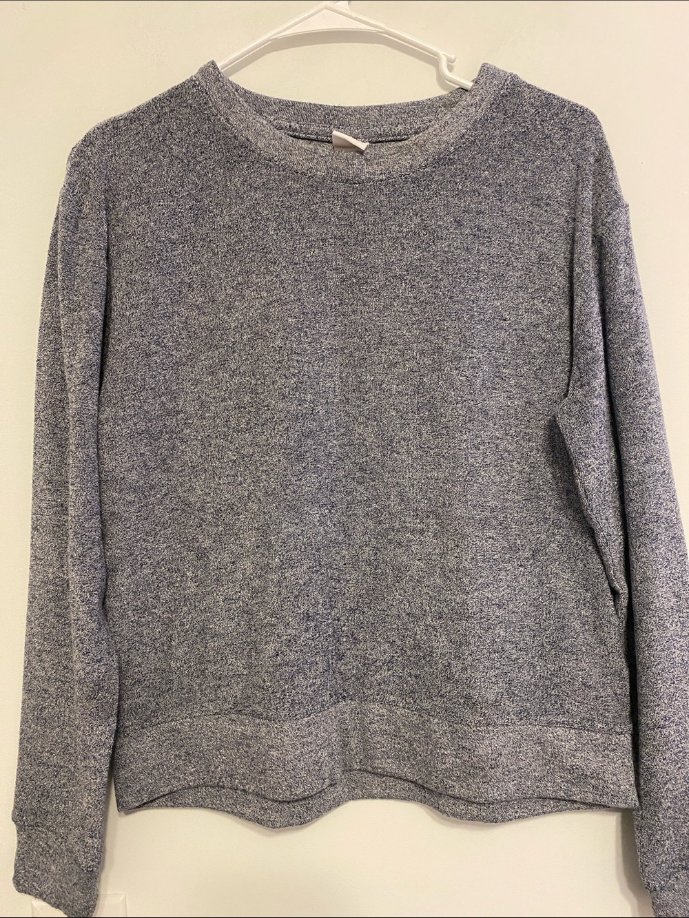 Lole Heathered Gray Crewneck Pullover, good condition